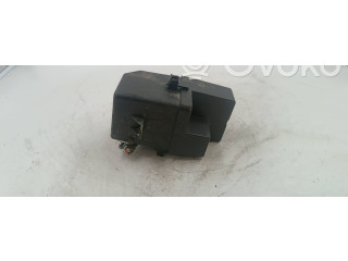 Блок предохранителей 1J0941389b Volkswagen Golf IV