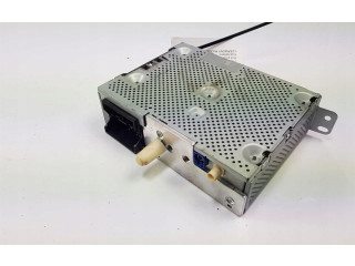 Радио/ проигрыватель CD/DVD / навигация