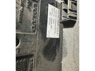 Дисплей    30679647, 002000150739   Volvo V50