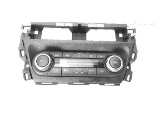 Блок управления климат-контролем BHT161190E Mazda 3 II