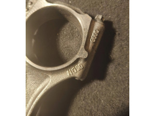 Шатун Cdl 06DN    Volkswagen Golf VII  