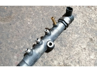 Топливная рампа 30750409, 0281002712   Volvo XC90  