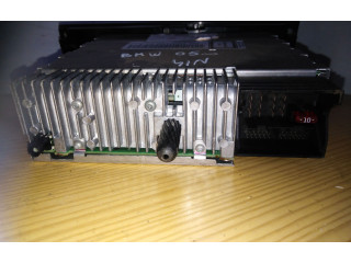 Радио/ проигрыватель CD/DVD / навигация