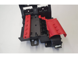 Блок предохранителей 6802944, 8566100263   BMW 5 G30 G31    