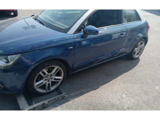 Панель приборов 8X0920930A   Audi A1       