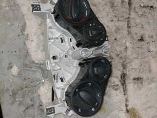 Блок управления климат-контролем 1701248   Ford Ka