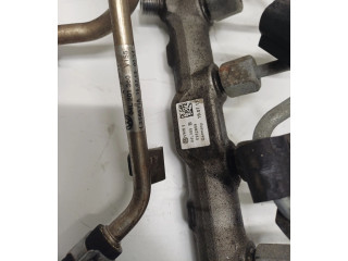 Топливная рампа 04L089B, CRB Skoda Octavia Mk3 (5E)