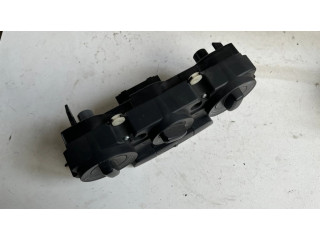 Блок управления климат-контролем 1Z0820047D, 1Z0820047K Skoda Octavia Mk2 (1Z)