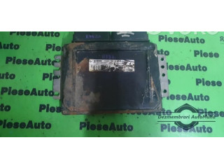 Блок управления двигателем Блок управления 8200107212, S110130338. Dacia SupeRNova