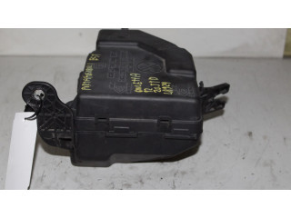 Блок предохранителей    Alfa Romeo Giulietta    