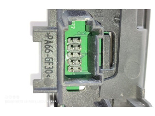 Блок управления 82B713463   Audi A1