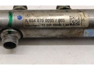 Топливная рампа A6540700095   Mercedes-Benz E W213  