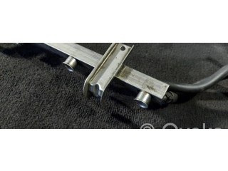 Топливная рампа Saab 9-5 2.0