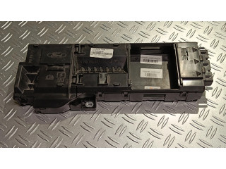 Блок предохранителей GK2T14B144HA Ford Tourneo Custom