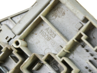 Блок предохранителей 1190903 Alfa Romeo 166