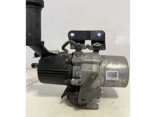 Насос усилителя руля Citroen DS5 2011 - 2018 года 9676772980