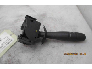 Ручка стеклоочистителей 7701050685, 7701050685   Renault Trafic II (X83)