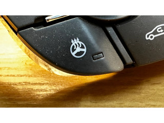 Руль Opel Meriva B  2010-2016 года 13412202      