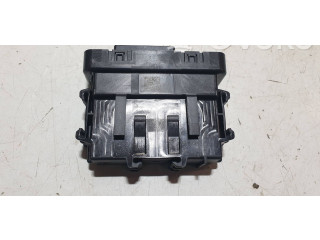 Блок управления 284Y66LA7B, F005V03220   Dacia Jogger