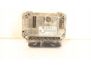 Блок управления двигателем Блок управления 0261S04398 Volkswagen Jetta V