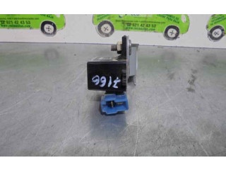 Блок предохранителей MB649187 Mitsubishi Montero