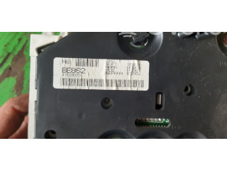 Přístrojová deska  Nissan Primera 2001   