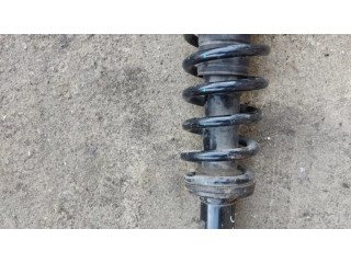 Передний амортизатор с пружиной