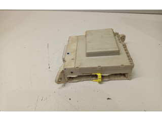 Блок предохранителей 8273030A61, 702280094 Lexus GS 300 350 430 450H