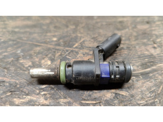 Vstřikovač A0000788749 Mercedes-Benz A W169 pro benzínový motor 1.7