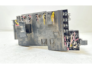 Блок предохранителей P8200031557, 21656615A   Renault Clio II    