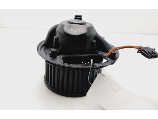 Вентилятор печки 1K1819015F Audi Q3 8U