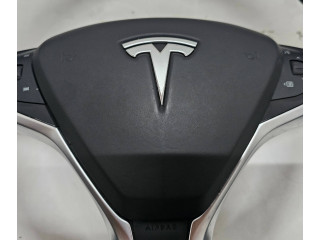 Volant Tesla Model S 2014   