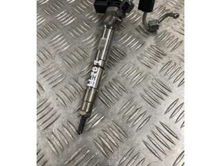 Форсунка 05L130277N    Audi A6 S6 C4 4A   