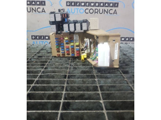 Блок предохранителей Subaru Forester SH