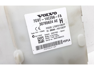 Блок предохранителей 30765624, 30765624AE   Volvo V70    