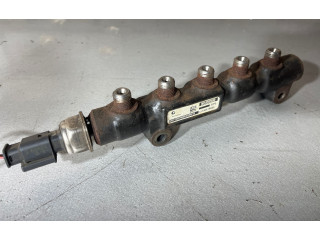 Vstřikovací lišta 9654592680, 000936234213   Opel Zafira B     