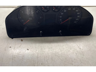 Přístrojová deska Volkswagen Transporter - Caravelle T5 2005 88311346