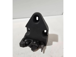 Замок багажника     Renault Trafic II (X83) 2002 - 2014 года