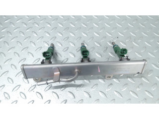 Комплект форсунок 16608494R, 175204021R    Dacia Sandero для бензинового двигателя  1