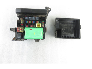 Блок предохранителей 1106000030, 1106000030 Mitsubishi Outlander