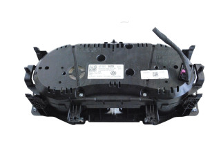 Панель приборов 5G1920957B Volkswagen Golf VII