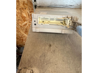 Блок предохранителей 8273050150A, 0611290313   Lexus LS 460 - 600H    