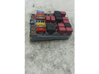 Блок предохранителей    Jeep Renegade    