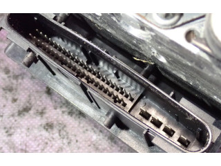 Блок АБС 8200415220, 8200415220   Renault  Clio III  2005 - 2012 года