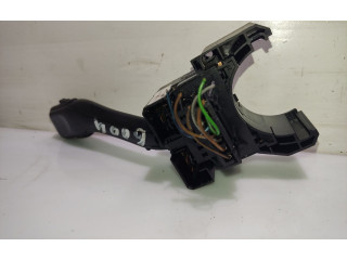 Ручка стеклоочистителей 4B0953503H   Volkswagen Passat Alltrack