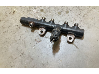 Магистральная трубка топлива