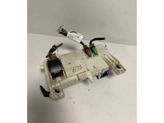 Блок предохранителей 30765471, 00039941 Volvo C30