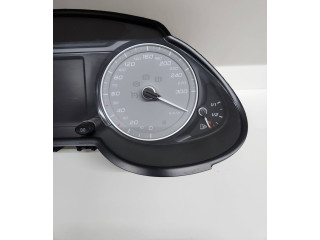 Панель приборов 8R0920931F, 503002426131 Audi Q5 SQ5