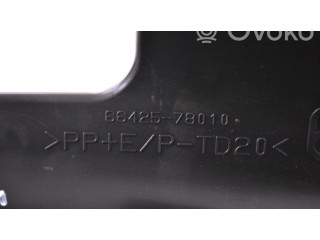 Другая деталь салона