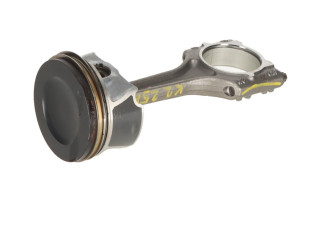 Шатун 06H198401D Audi Q3 F3